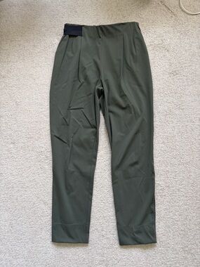 ADAY Turn it Up Pants, size Medium.
